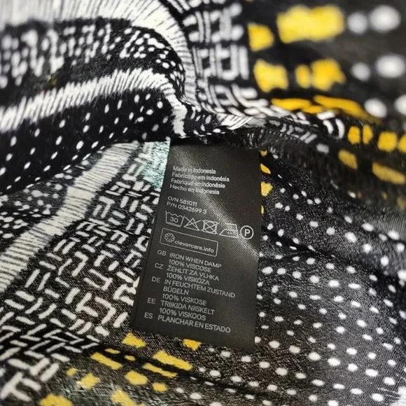 H&M Top - Picture 5 of 5